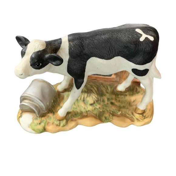 Homco 1459 Cow Figure Figurine 5.5 in Length x 4 in Tall Black White Milk Pail - Picture 1 of 4